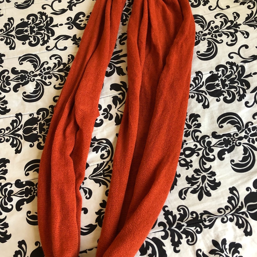 Infinity scarf - Picture 2 of 3